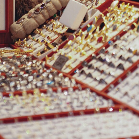romiz26791Bundle5 necklaces ,6 earrings , 4 bracelets